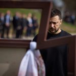 Defenders of Irpin honored at Bucha memorial on second anniversary of the liberation of Kyiv region