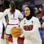 Hijab-wearing NCAA players hope to inspire other Muslim women while they play college basketball