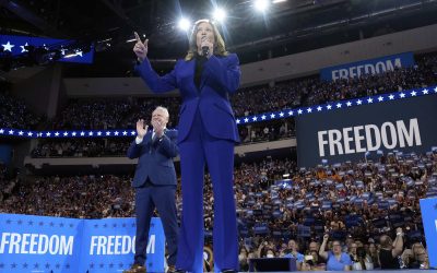 Forward: Kamala Harris packs Fiserv Forum in snub to Trump while Obamas address DNC in Chicago