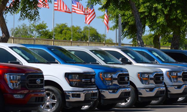 How to decide between a certified pre-owned vehicle and a regular used car based on risk and reliability