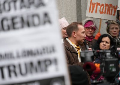 042525_FreeJudgeDuganRally_04c