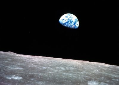 080825_ObitJamesLovell_04d_NASA